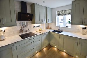 Kitchen- click for photo gallery